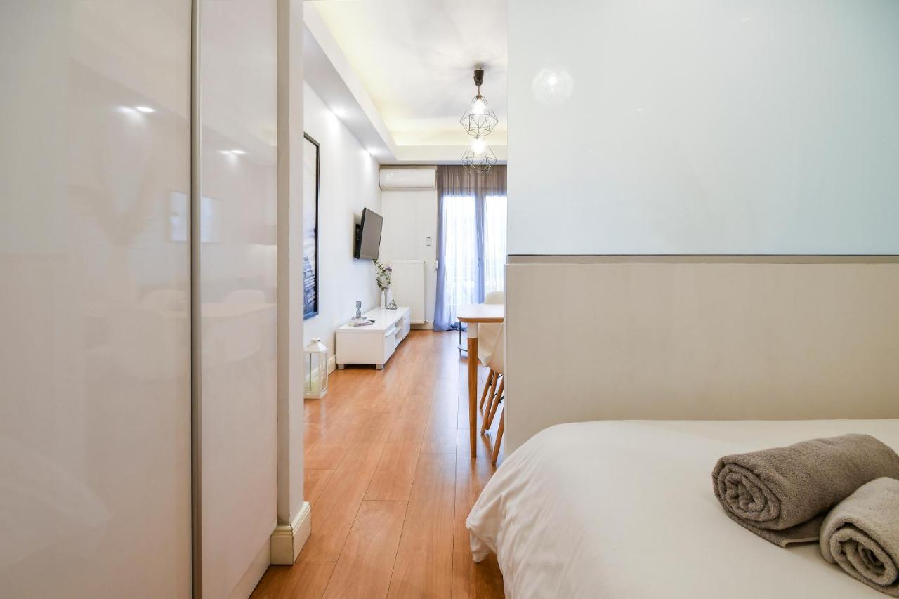 #Skgh Αvra & Ariadni Suites - Whitetower Citycenter Tesalonika Bagian luar foto